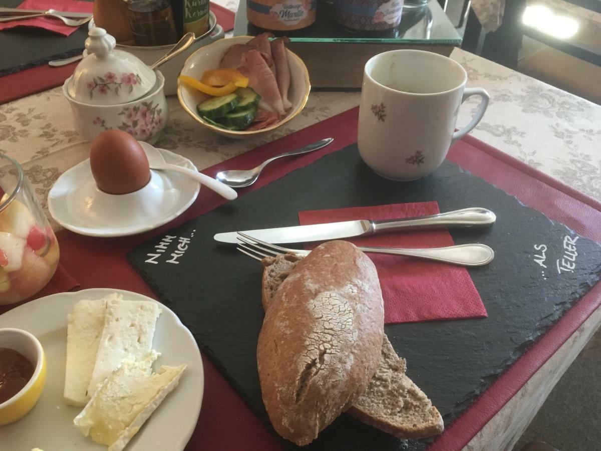 Der Eberhard - Wohnen & Essen Bei Ilse Hotel Sankt Michael in Obersteiermark Ngoại thất bức ảnh