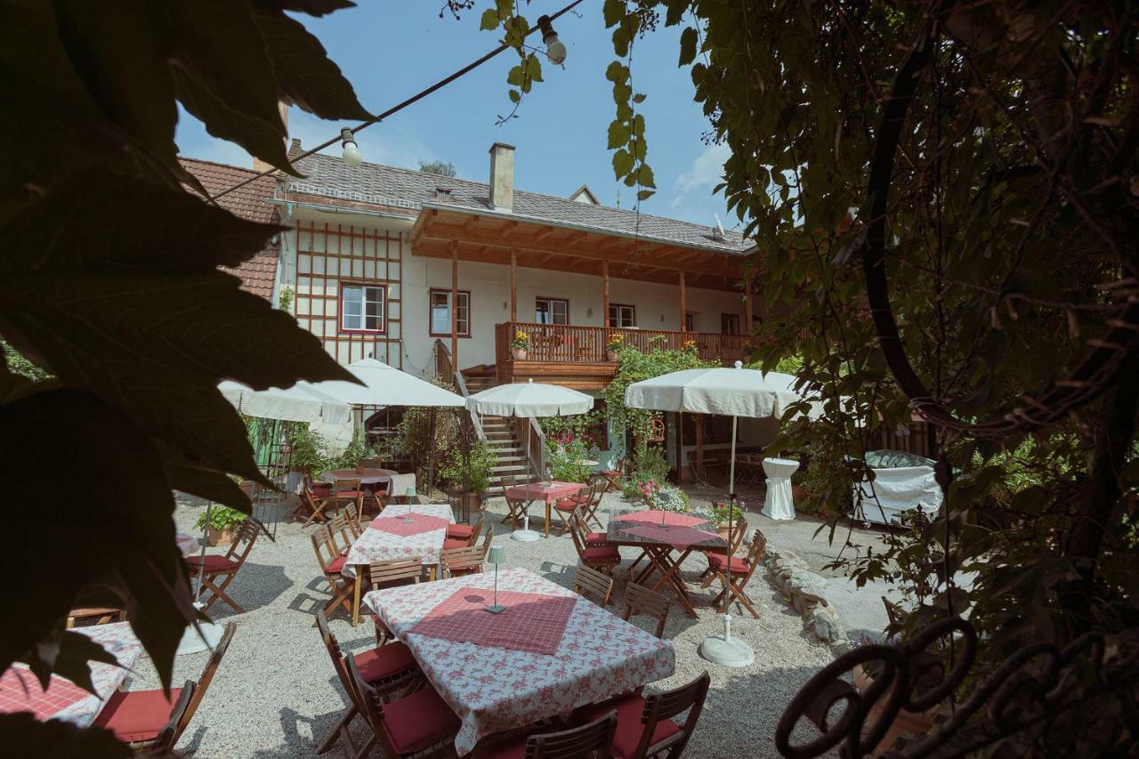 Der Eberhard - Wohnen & Essen Bei Ilse Hotel Sankt Michael in Obersteiermark Ngoại thất bức ảnh